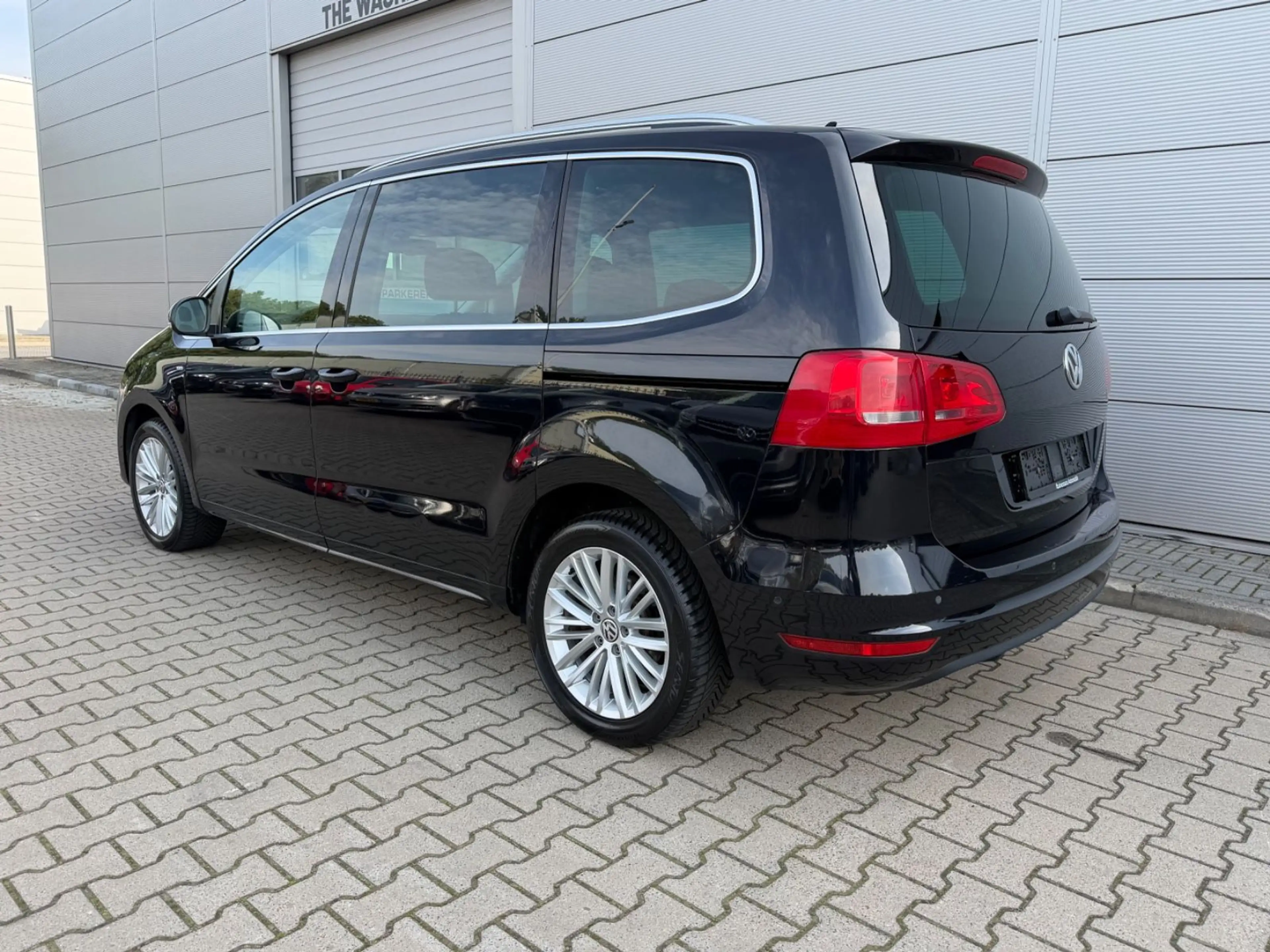 Volkswagen Sharan Cup*E.Schiebetüren*7 Sitze* — photo 2