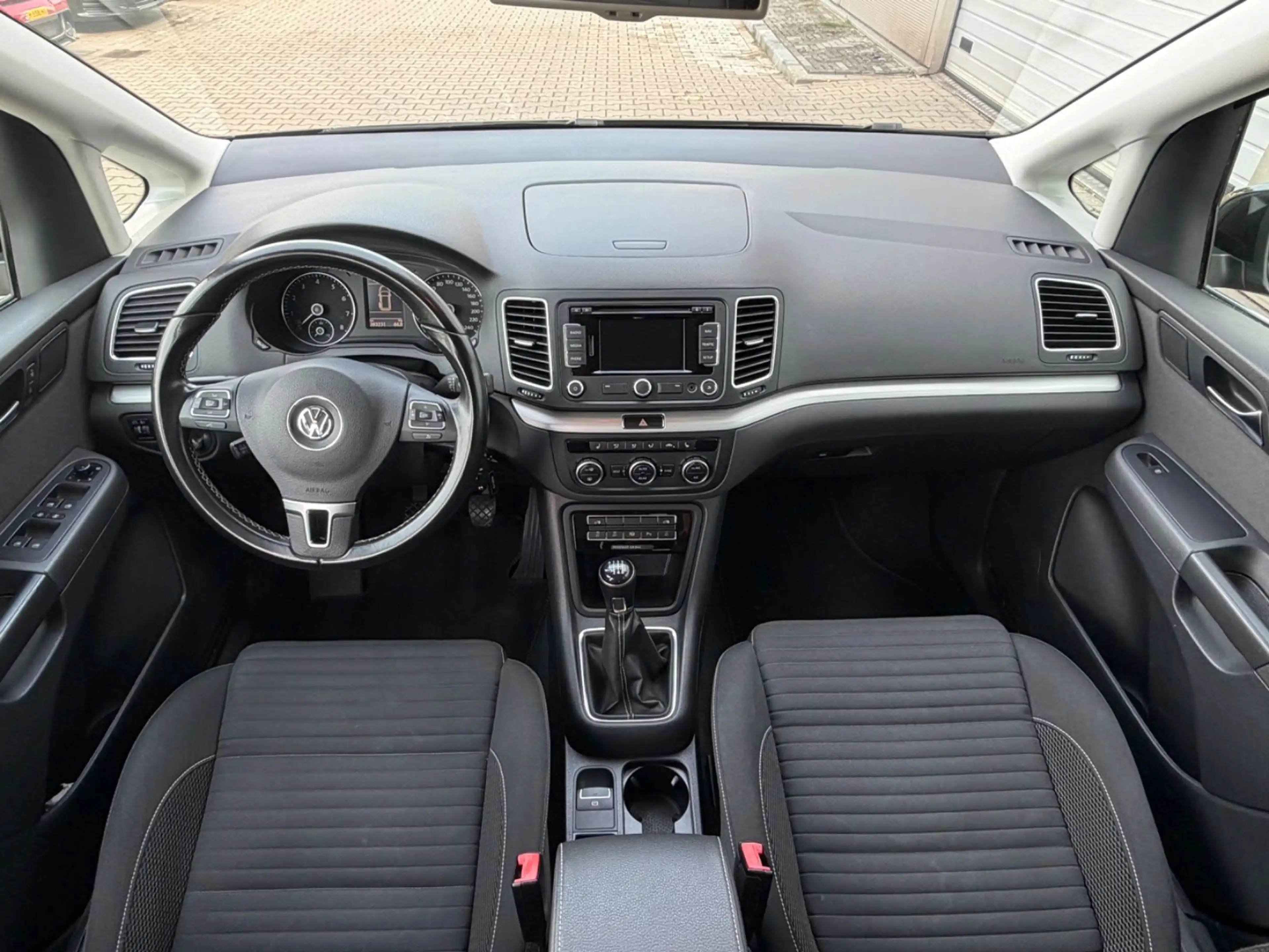 Volkswagen Sharan Cup*E.Schiebetüren*7 Sitze* — photo 7