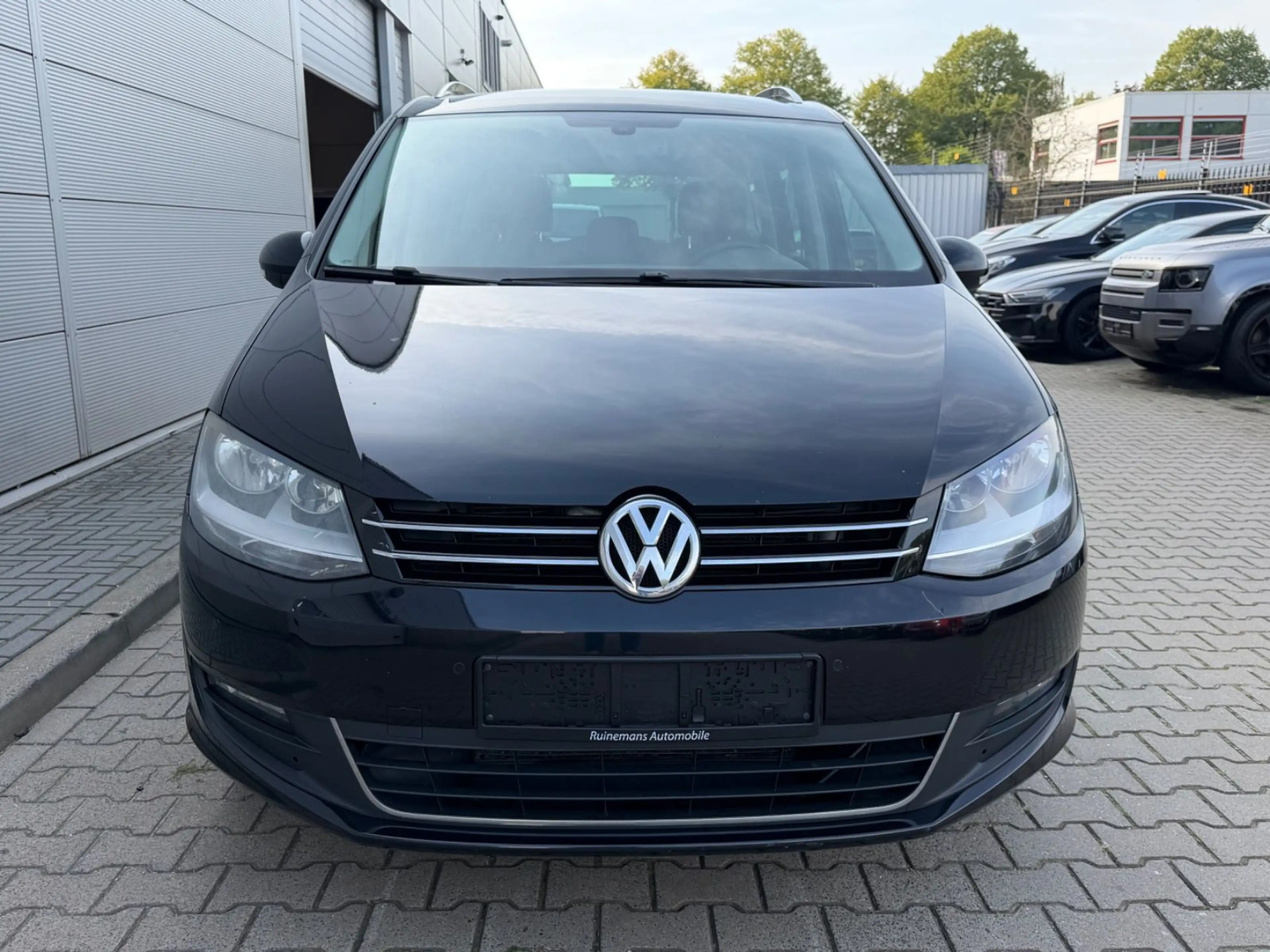 Volkswagen Sharan Cup*E.Schiebetüren*7 Sitze* — photo 3