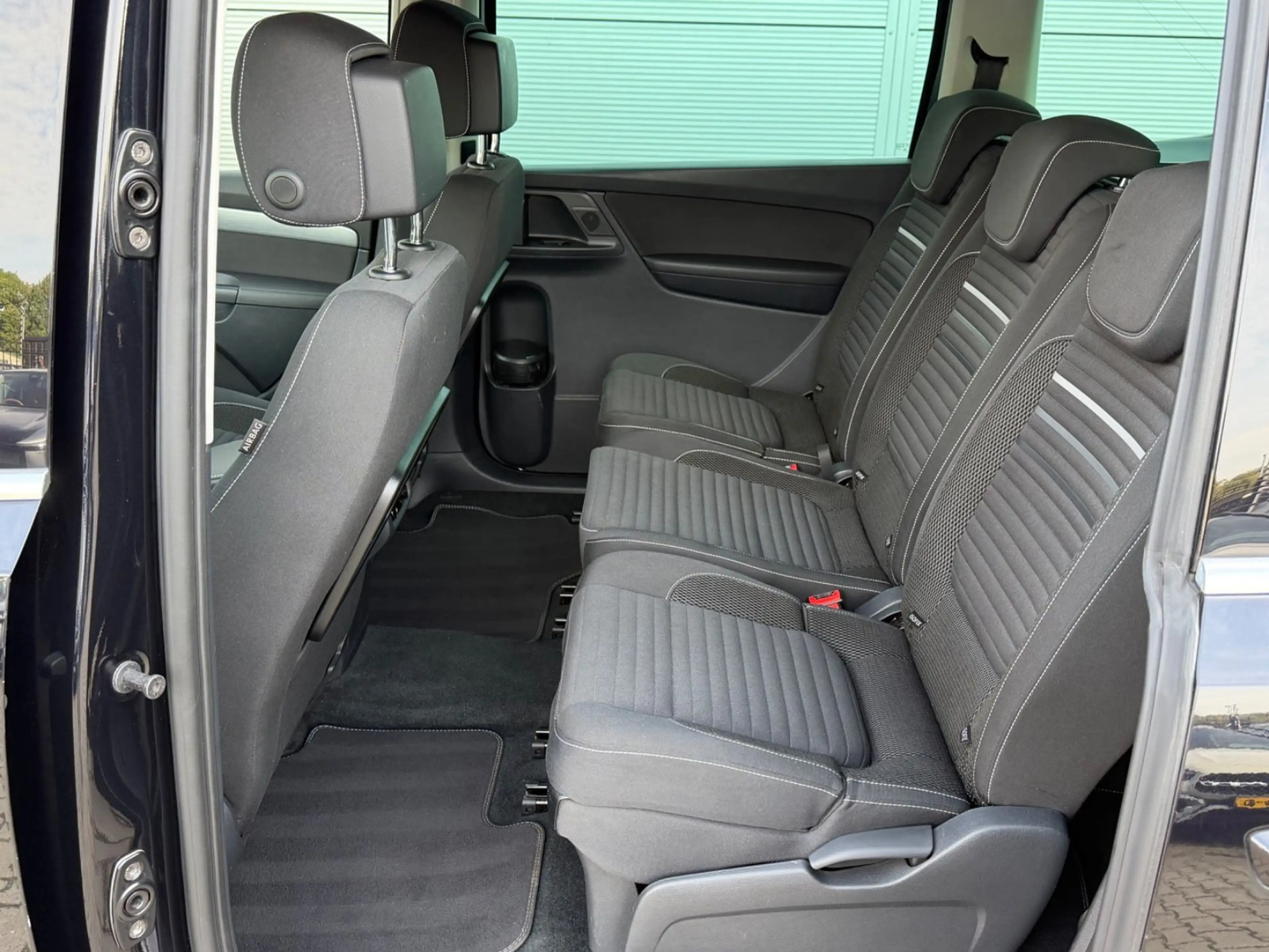 Volkswagen Sharan Cup*E.Schiebetüren*7 Sitze* — photo 15