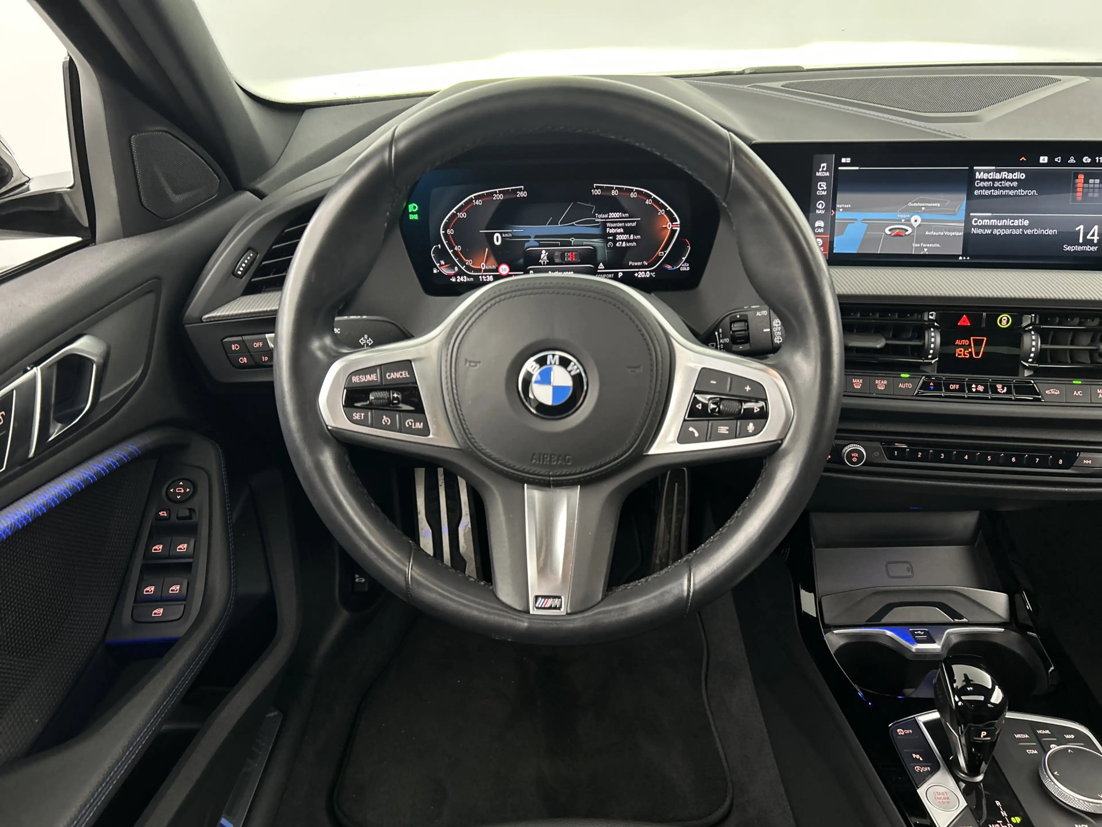 BMW 118 1-serie 118i AUT M Sport Schuifdak/Cruise/Shadow l — photo 17