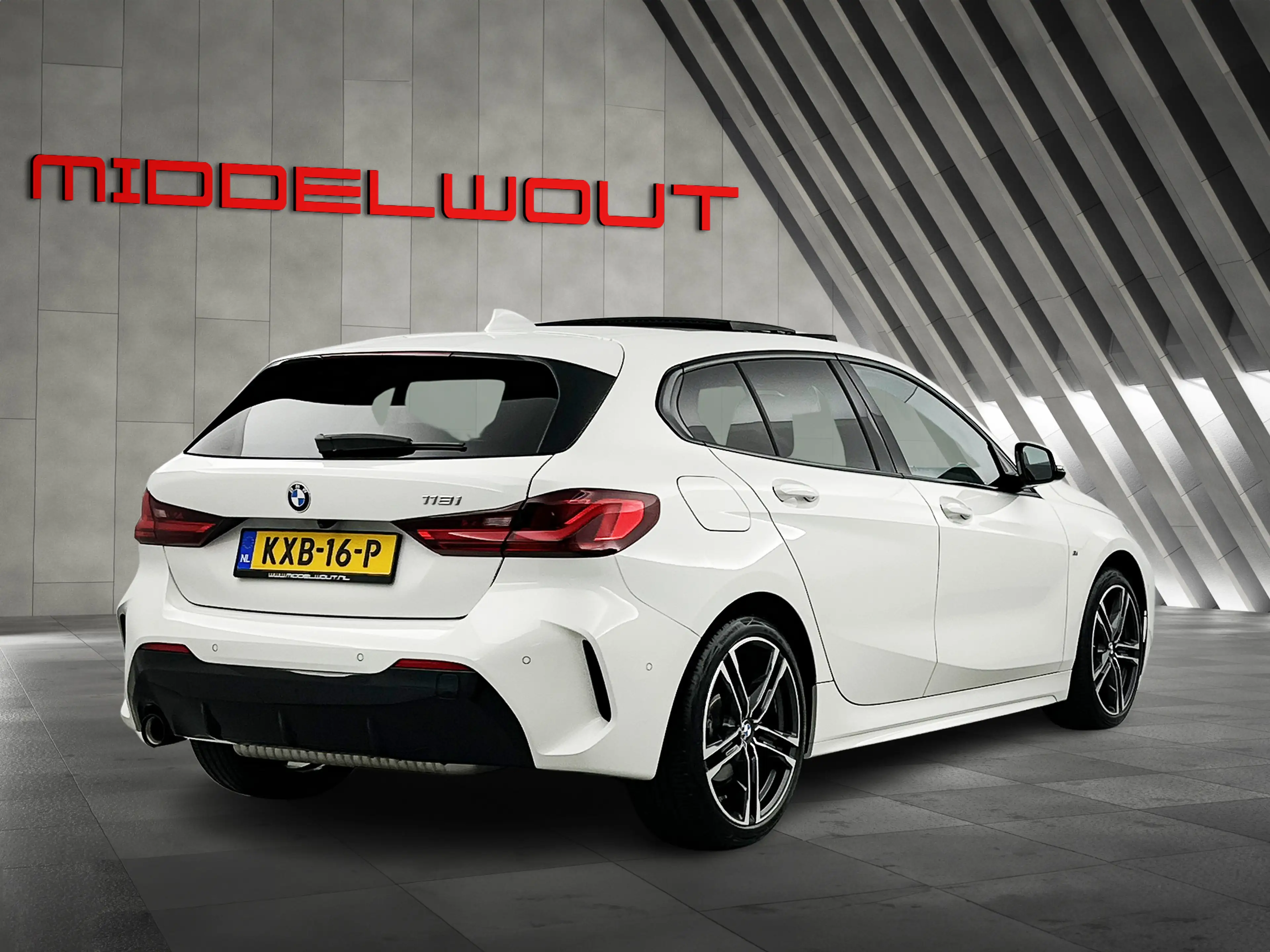 BMW 118 1-serie 118i AUT M Sport Schuifdak/Cruise/Shadow l — photo 9