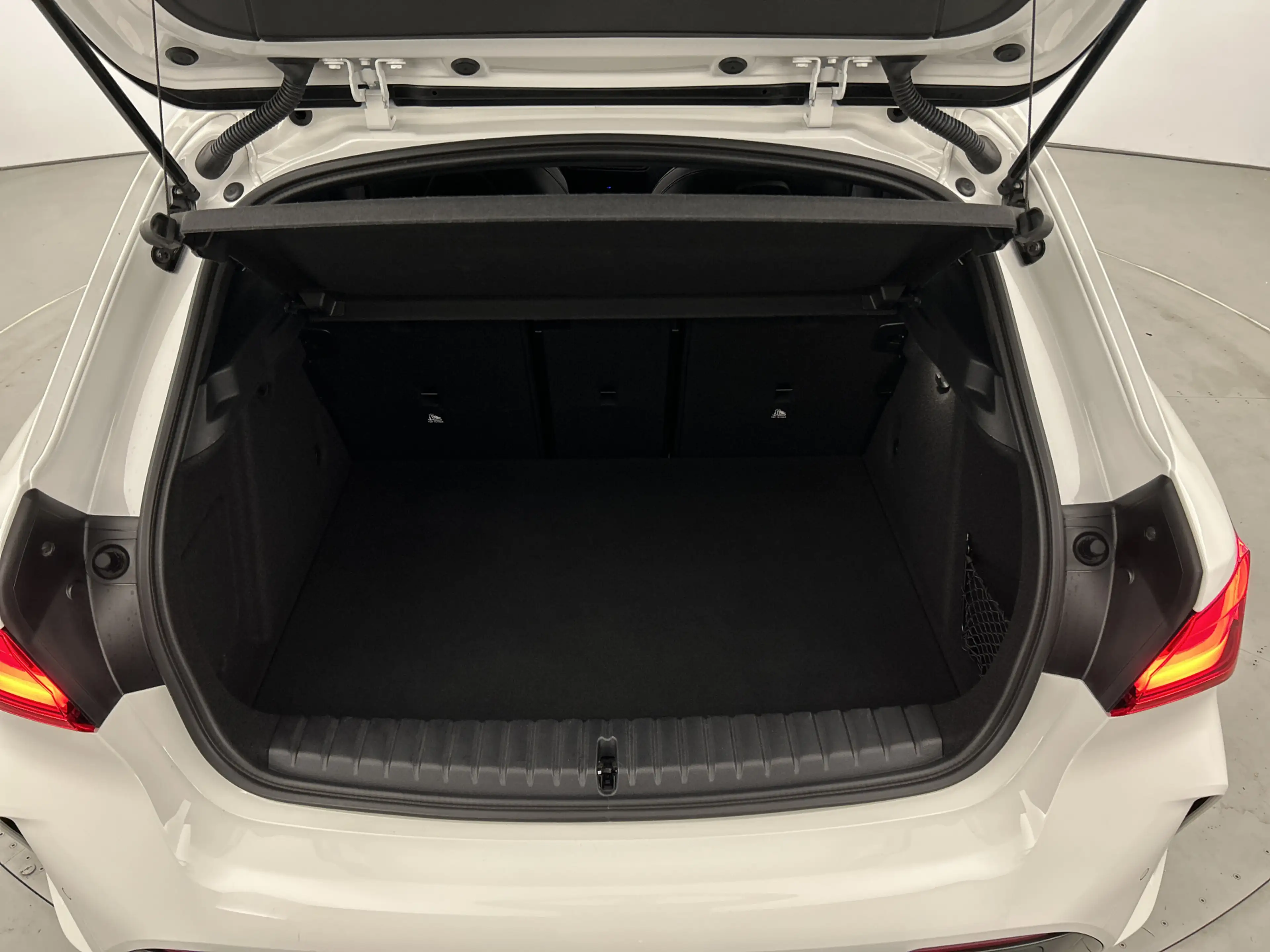 BMW 118 1-serie 118i AUT M Sport Schuifdak/Cruise/Shadow l — photo 27
