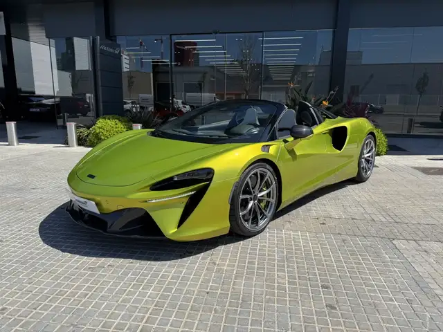 McLaren Artura Descapotable Automático de 2 Puertas