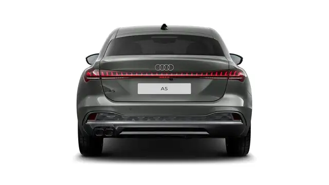 Audi A5 view 4