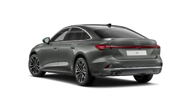 Audi A5 view 3