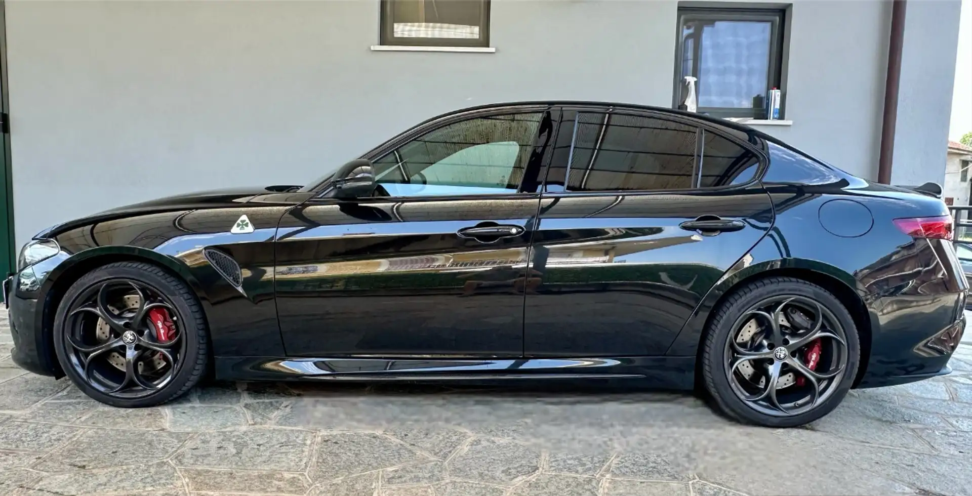 Alfa Romeo Giulia 2016 검정 사진 2