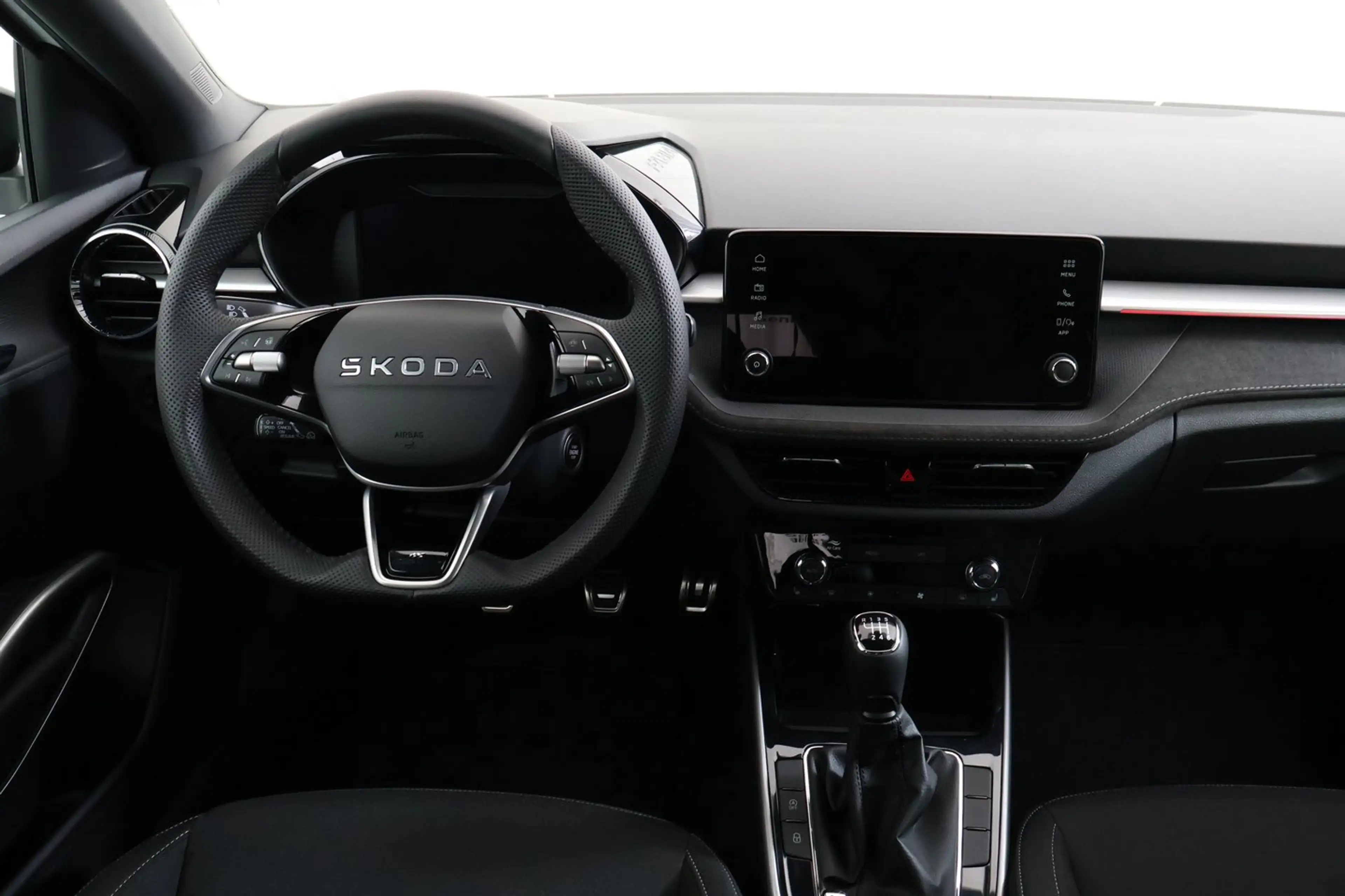 Skoda Fabia Monte Carlo TSI — photo 5