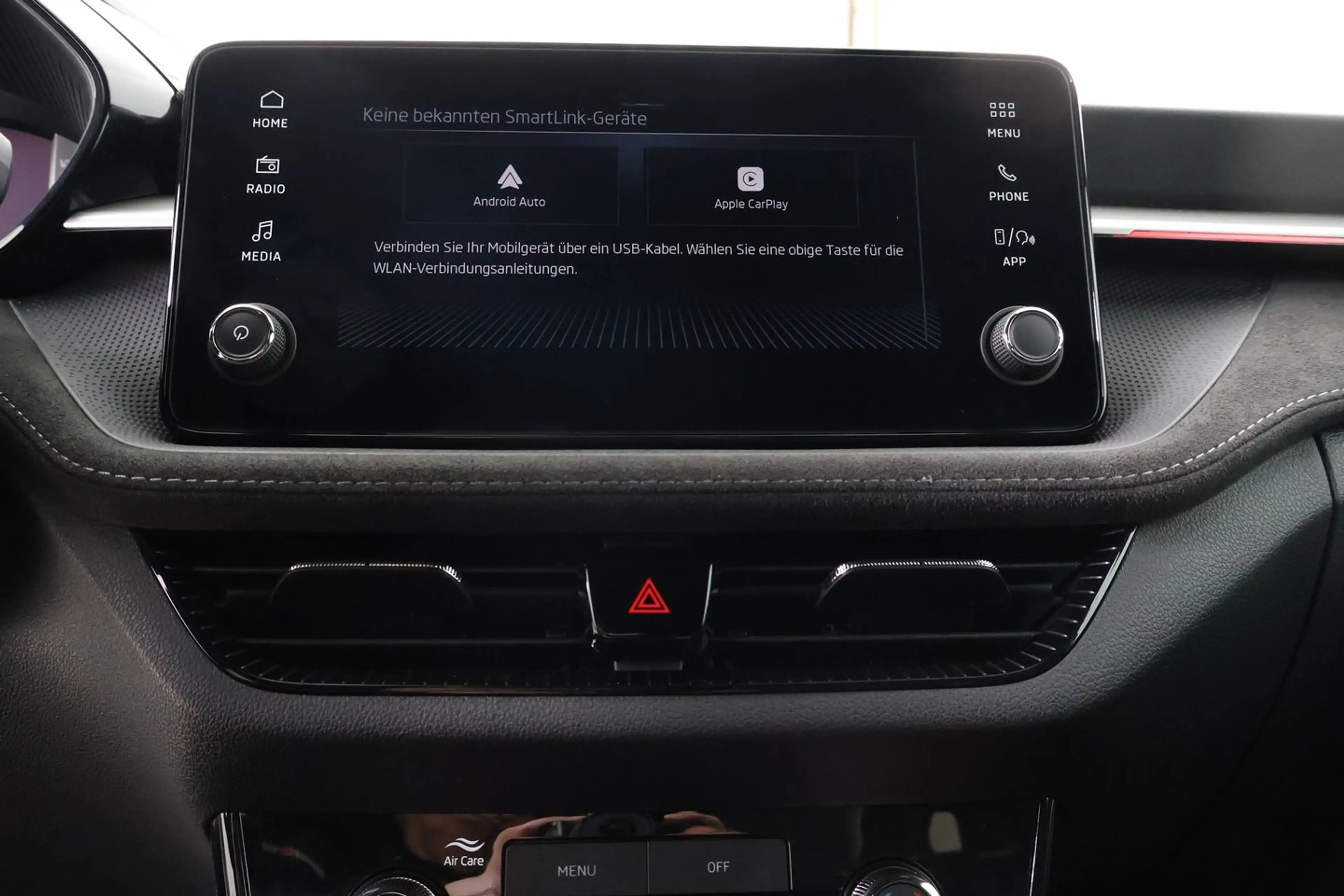 Skoda Fabia Monte Carlo TSI — photo 7