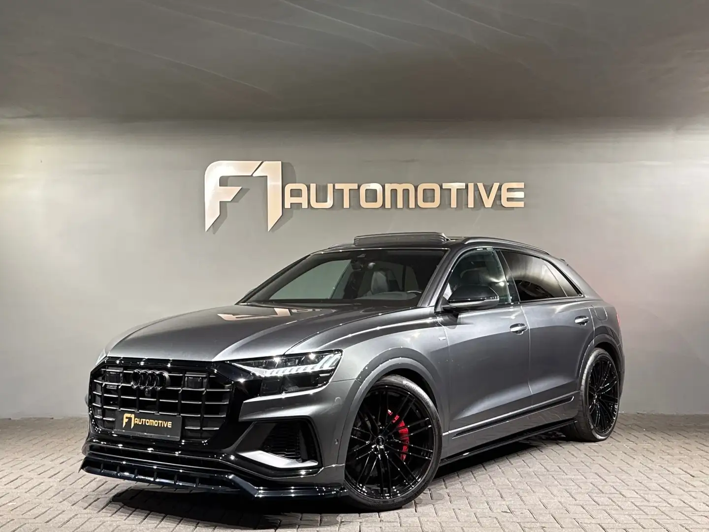Audi Q8 60 TFSI e quattro 3X S-Line Pano|RS Seat|B&O|Trekh Grijs - 1