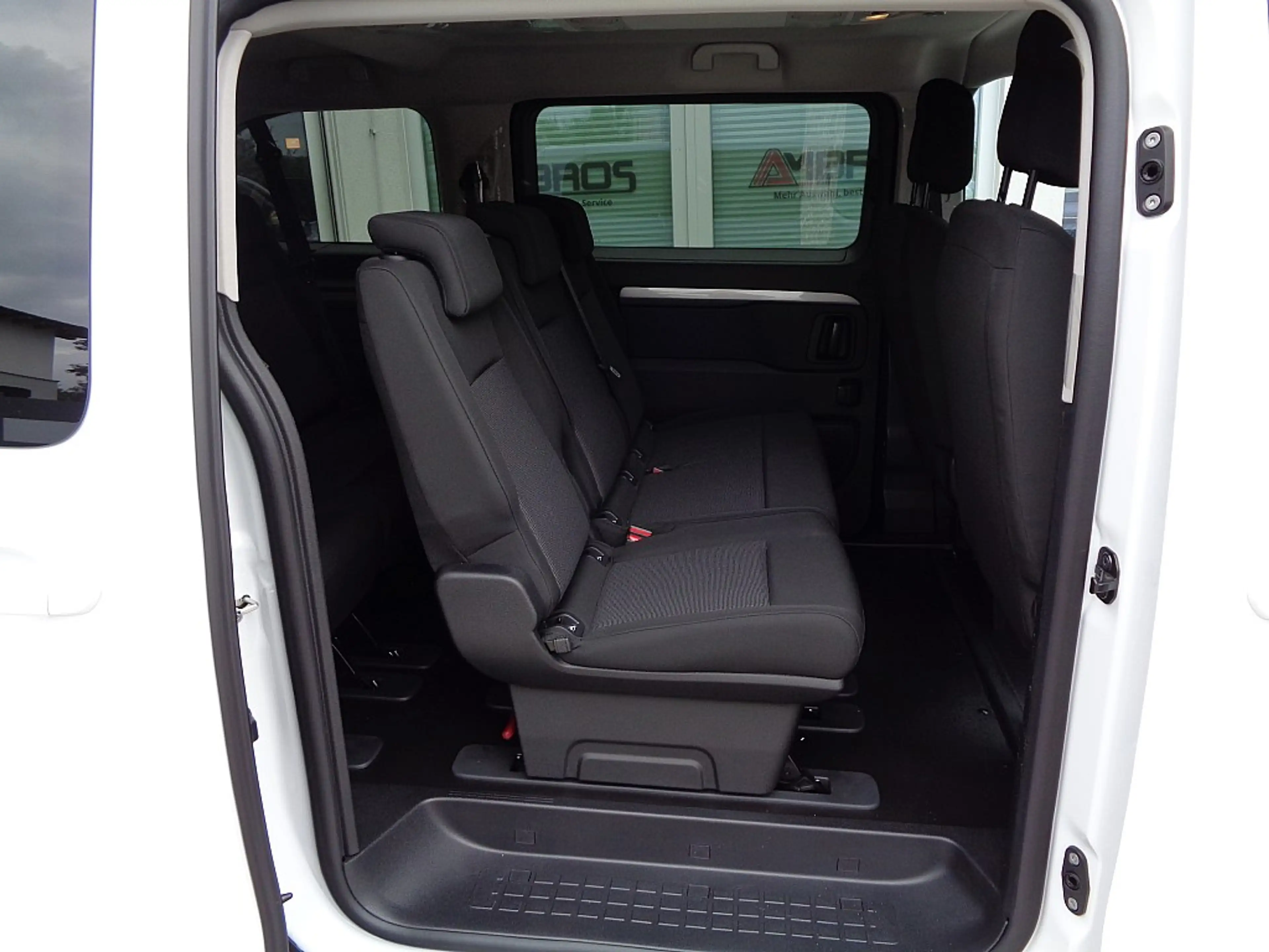 Fiat Ulysse MY26 L2 BlueHDi 2,2 180 EAT8 Diesel Automatik S&S — photo 8