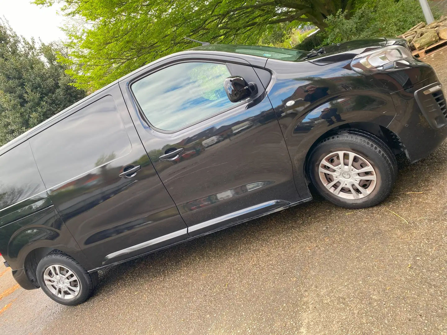 Peugeot Expert 2.0 HDi L2H1 Relax Noir - 2