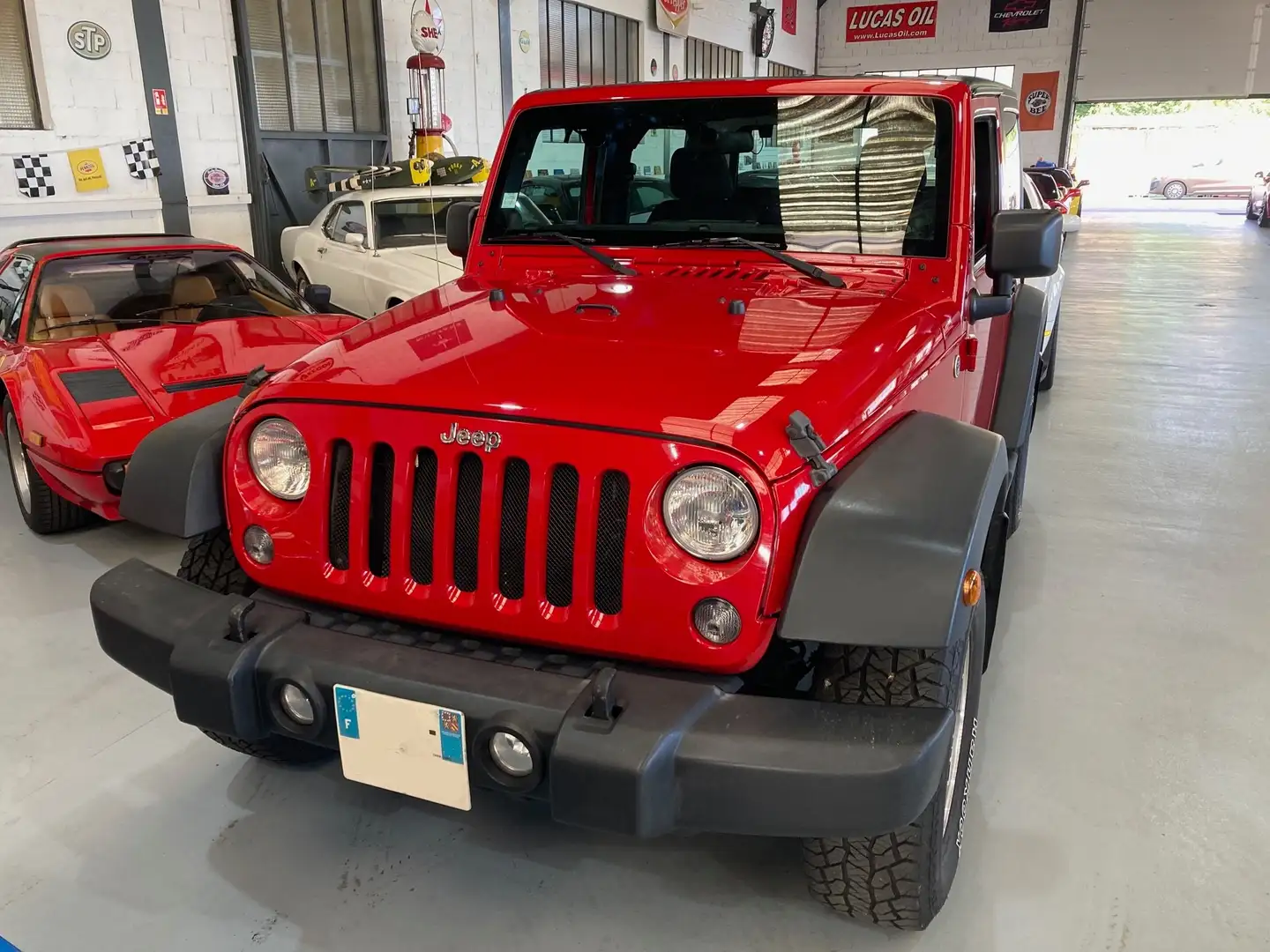 Jeep Wrangler Sahara V6 3.6L BVA 284cv en stock en France - 2