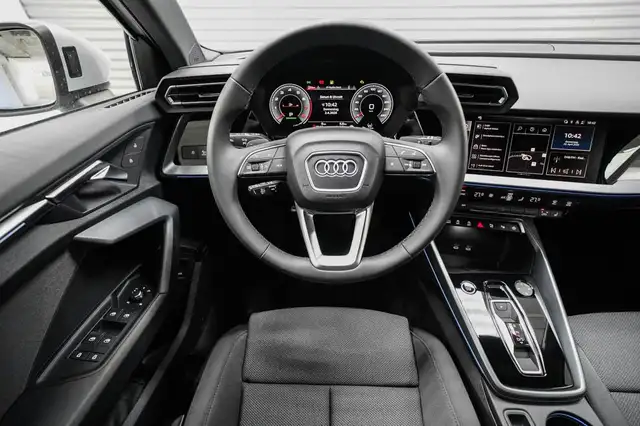 Audi A3 Sportback 40 TFSI S-tronic quattro S-Li -LAG. 1... Ansicht 8