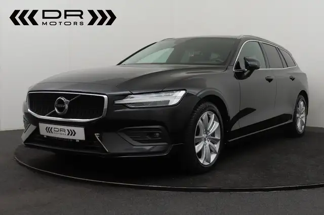 Volvo V60 COMFORTZETELS-VERWARMDE ZETELS - CAMERA - LED