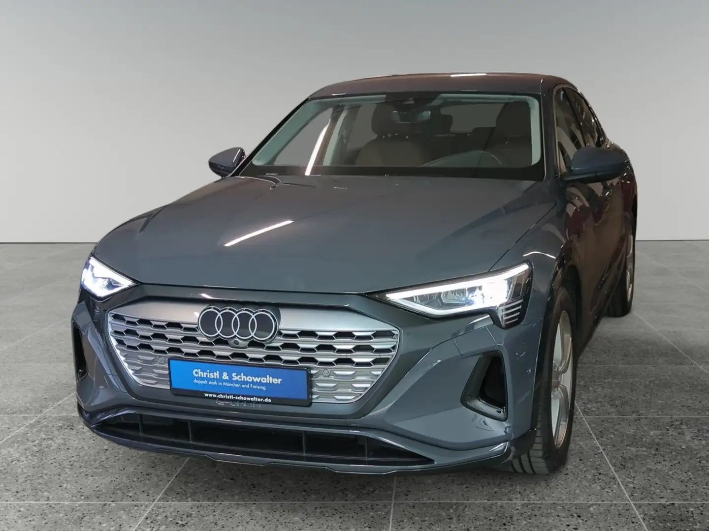 Audi Q8 e-tron 50  Sportback advanced MATRIX NAVI Grau - 2