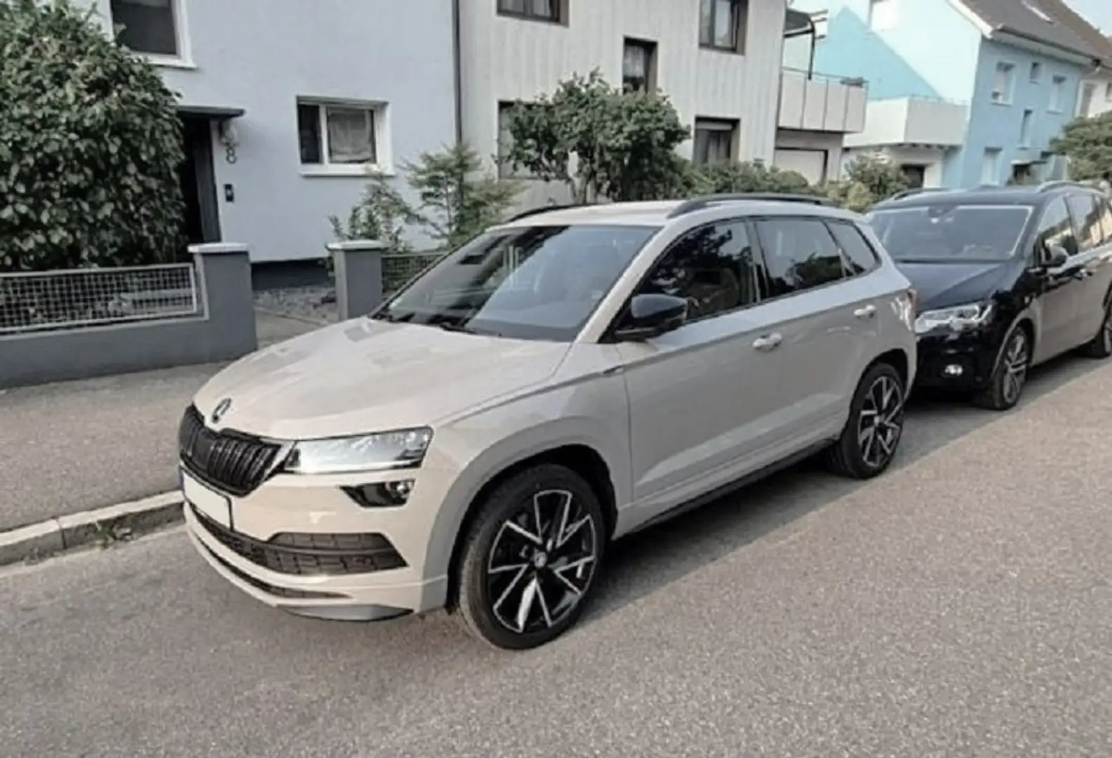 Skoda Karoq SPORTLINE 2.0TSI 190PS 4x4 DSG CANTON+KAMERA+NAVI+ Grau - 2