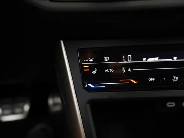 Volkswagen Polo view 12
