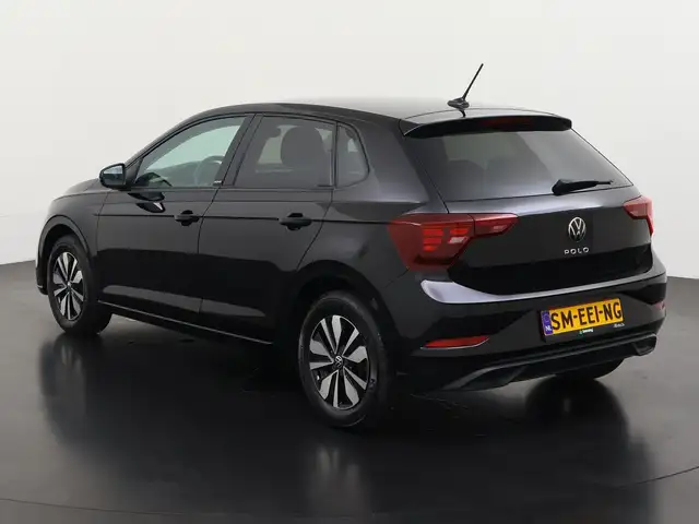 Volkswagen Polo view 6
