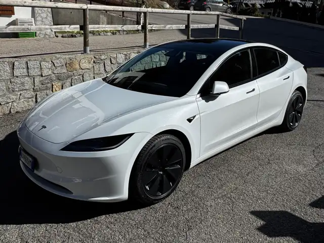 Tesla Model 3 Model 3 2023 Long Range dual motor awd