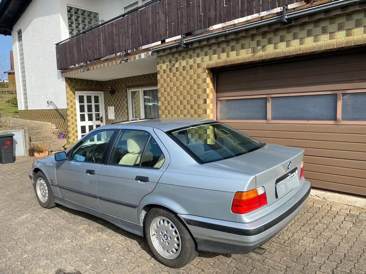 BMW 320i, foto 3