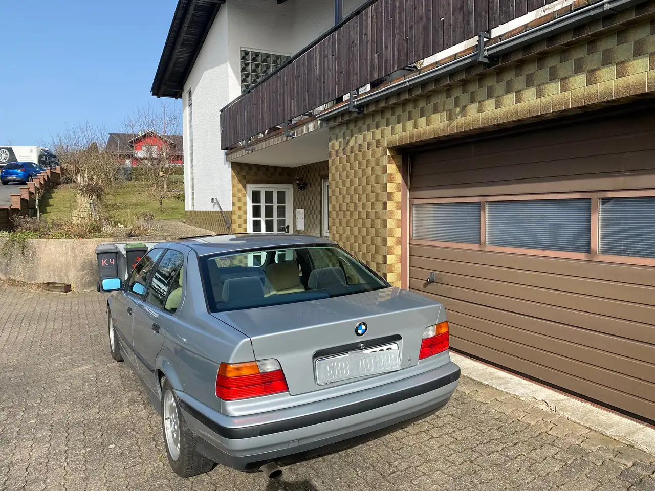 BMW 320i, foto 4
