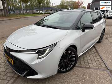 Touring Sports 1.8 Hybrid GR-Sport 2022 170PK NARD