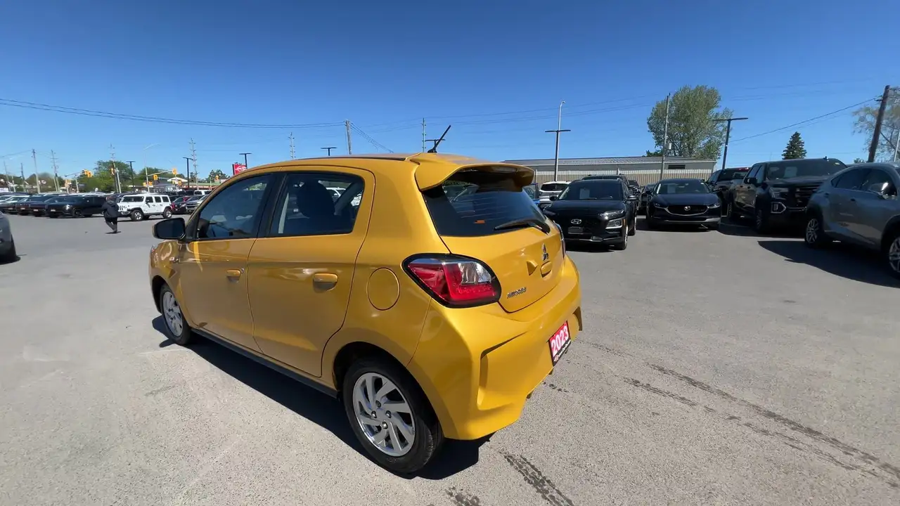 Mitsubishi Mirage снимка Mitsubishi Mirage
