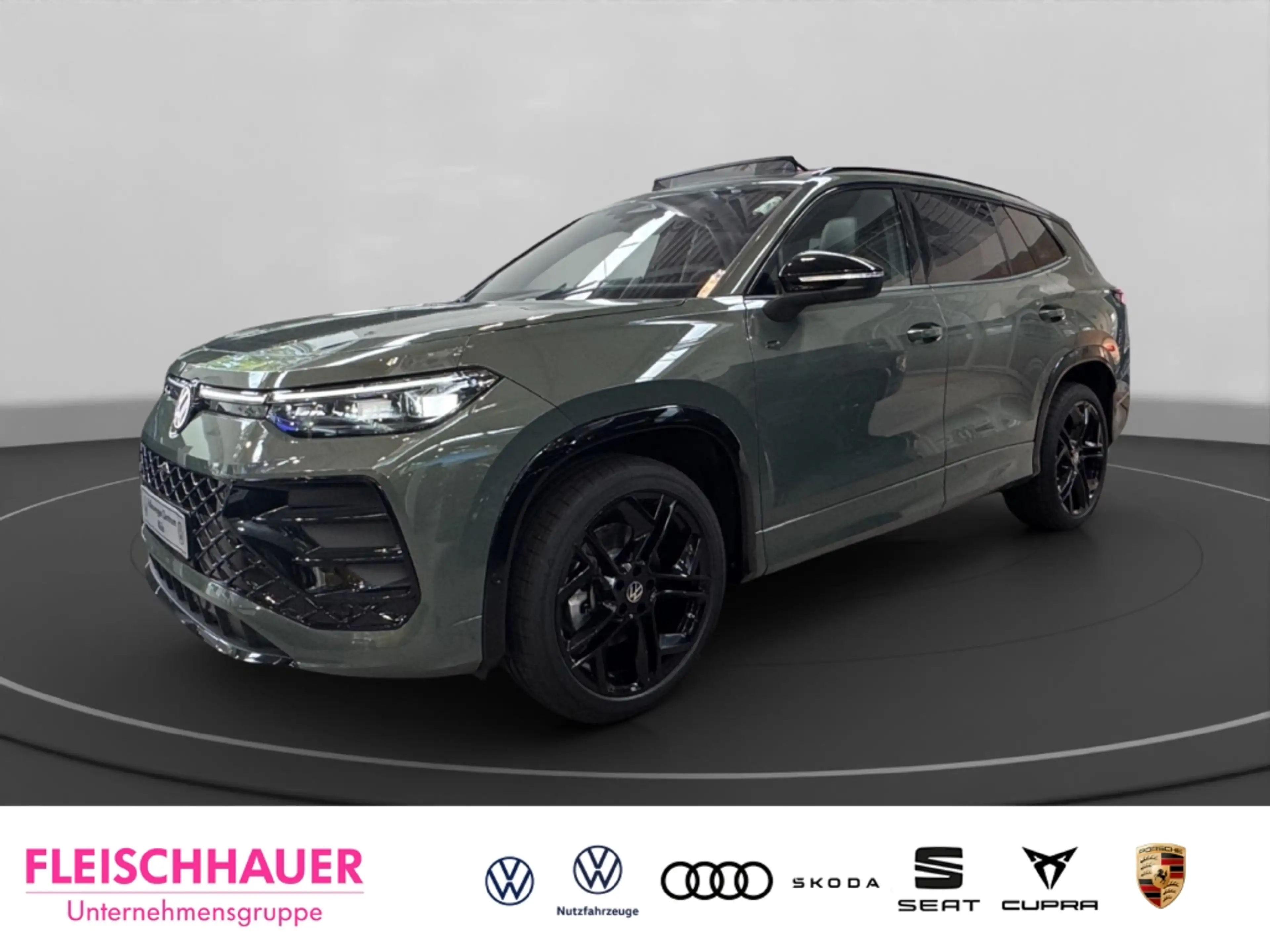 Volkswagen Tayron R-Line 2,0 l TSI OPF 4MOTION DSG LED NAVI PDC PANO