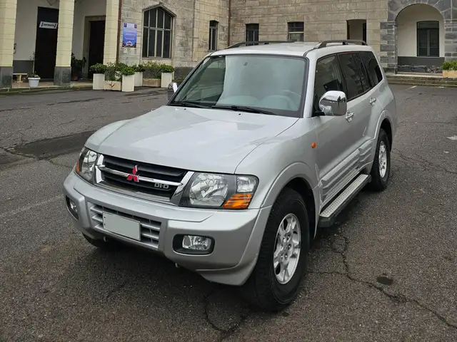 Mitsubishi Pajero Pajero III 2000 5p 3.2 tdi di-d 16v GLS-2