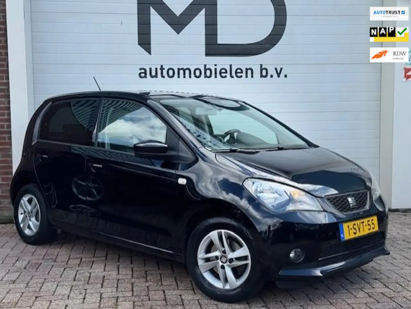 SEAT Mii 1.0 Chill Out -Navigatie-5 drs-Airco-LM velgen-NAP Noir - 1
