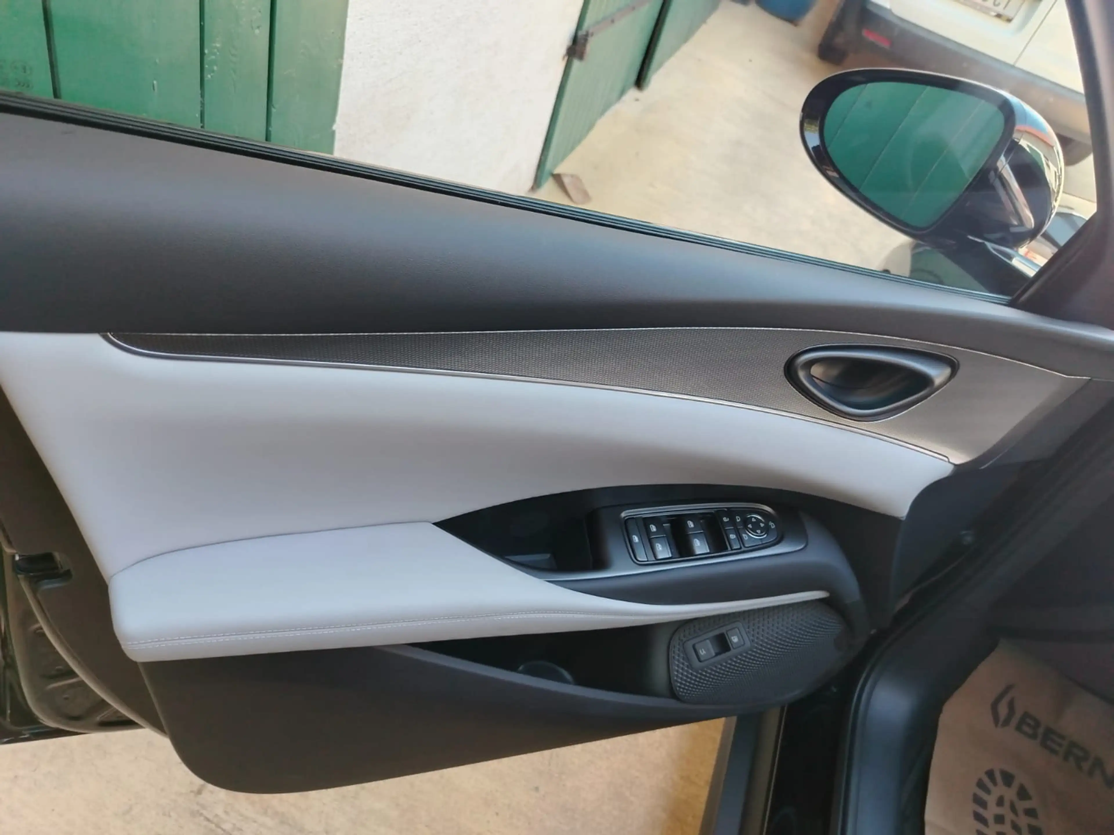 BYD Seal 6 DM-i TOURING Comfort*Österreich-Paket**sofort v... — photo 8