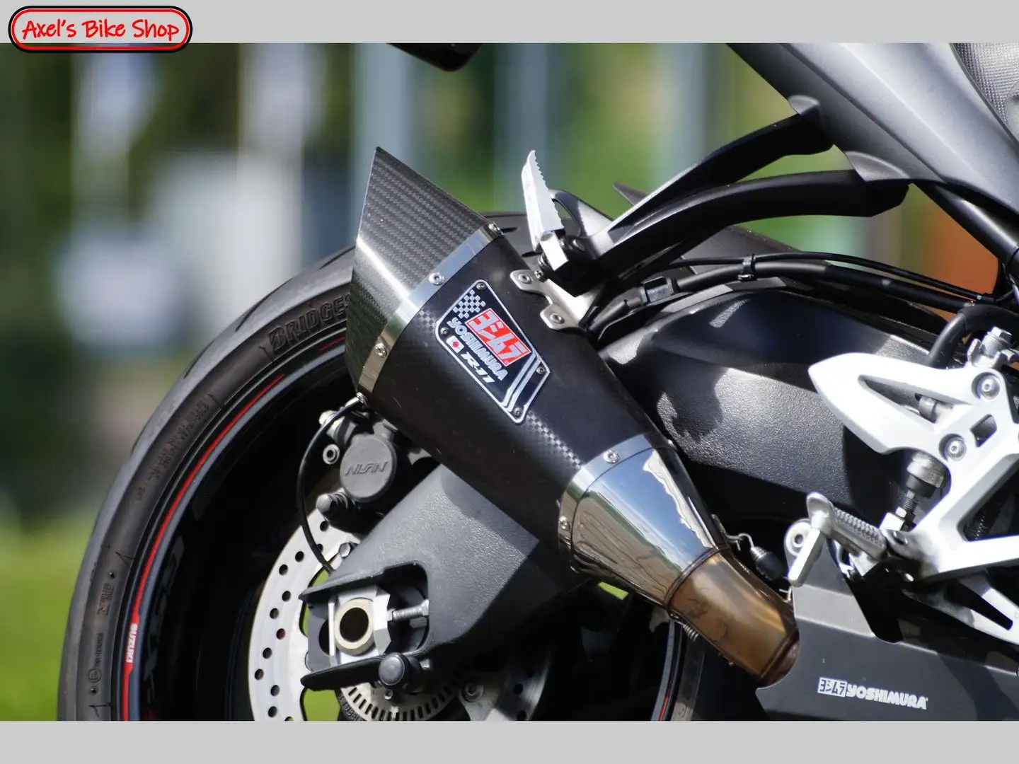 Suzuki GSX-S 1000 ABS Grijs - 2