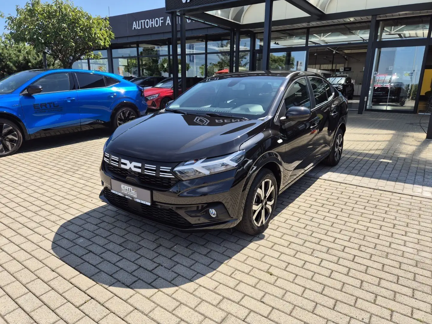 Dacia Logan Black Edition TCe 90 CVT Noir - 1
