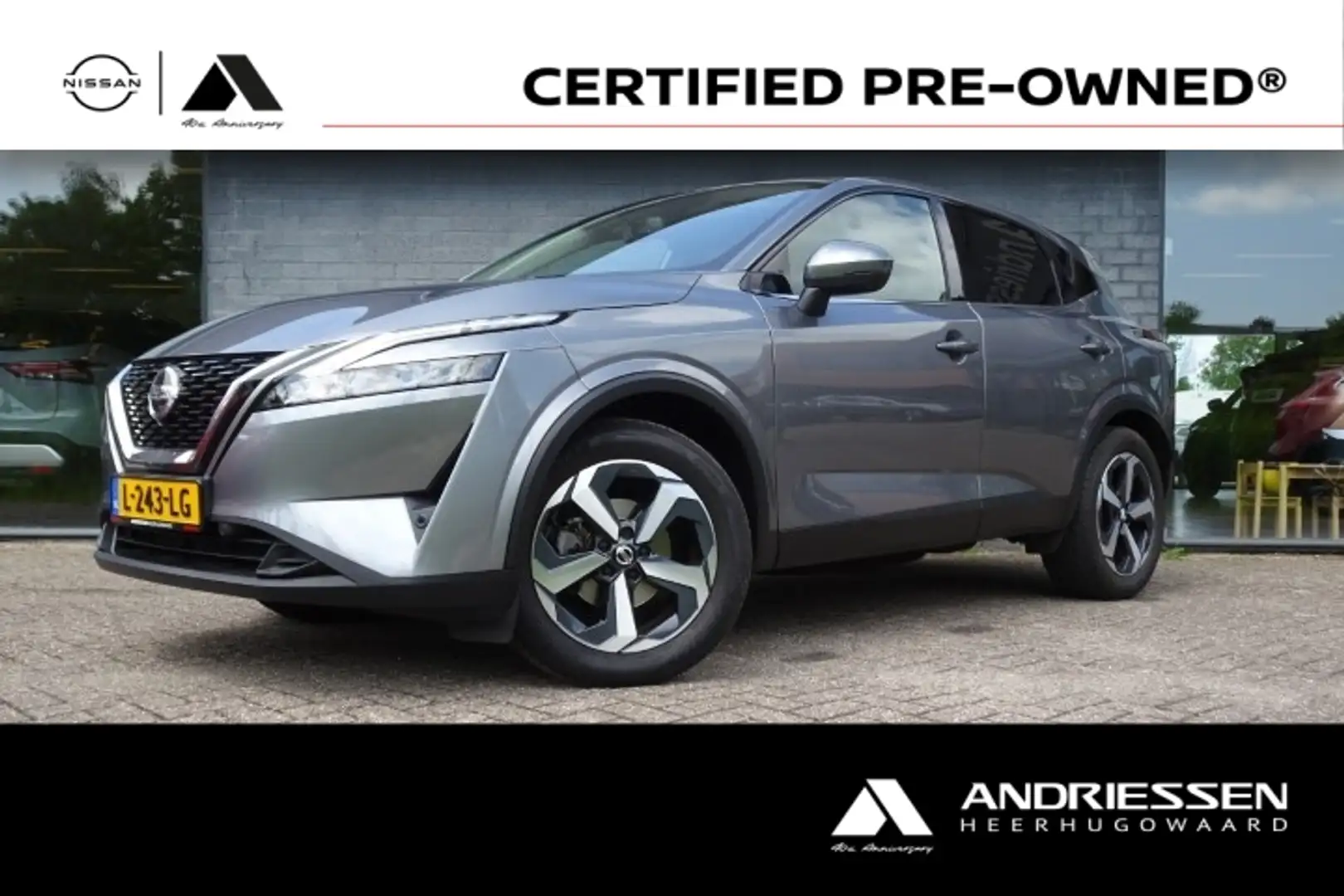Nissan Qashqai 1.3 MHEV 140pk N-Connecta [Trekhaak + Virtual Cock Grijs - 1