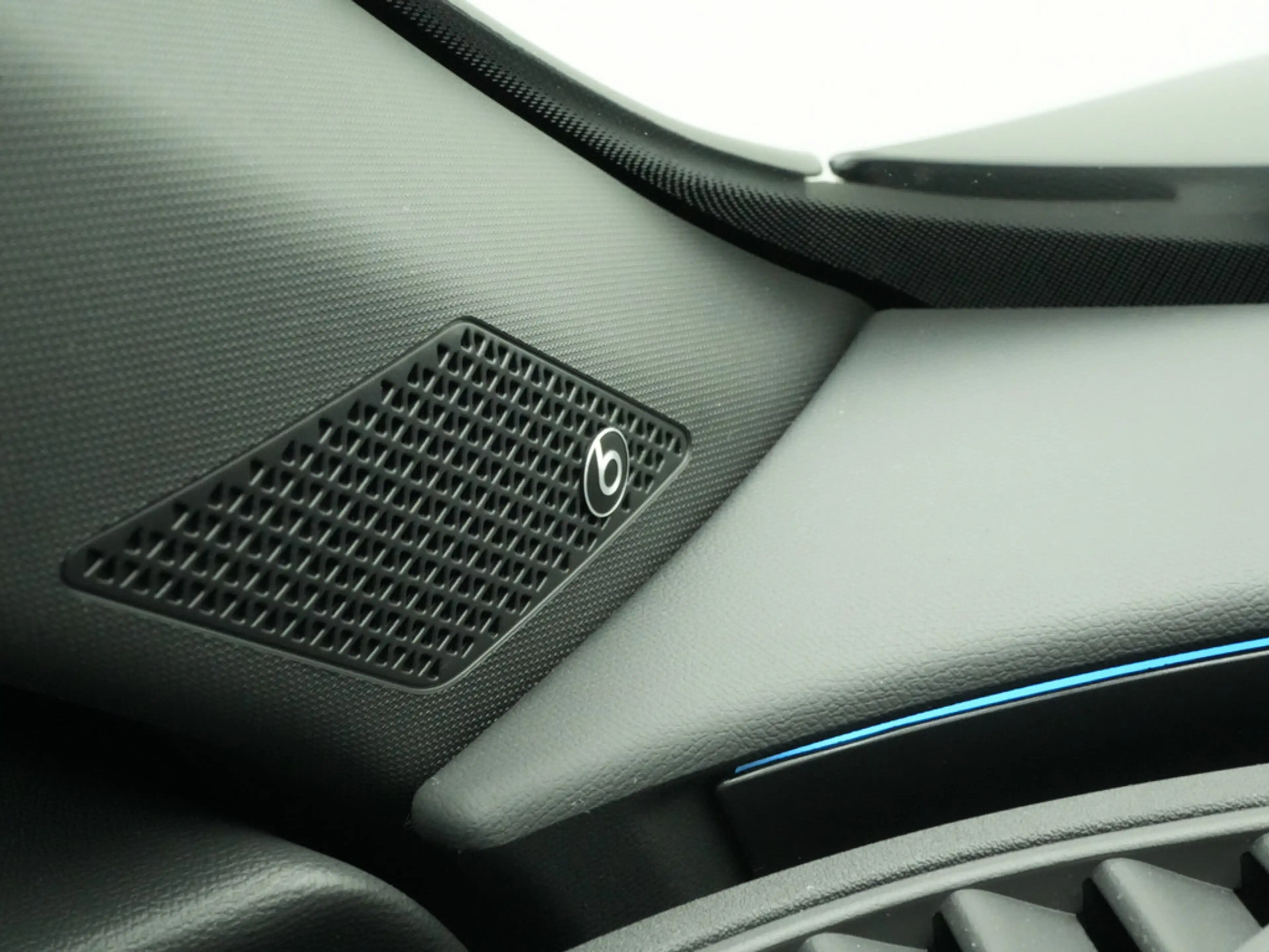 CUPRA Formentor VZ 4Drive MATRIX DCC 360° KAM ACC — photo 4