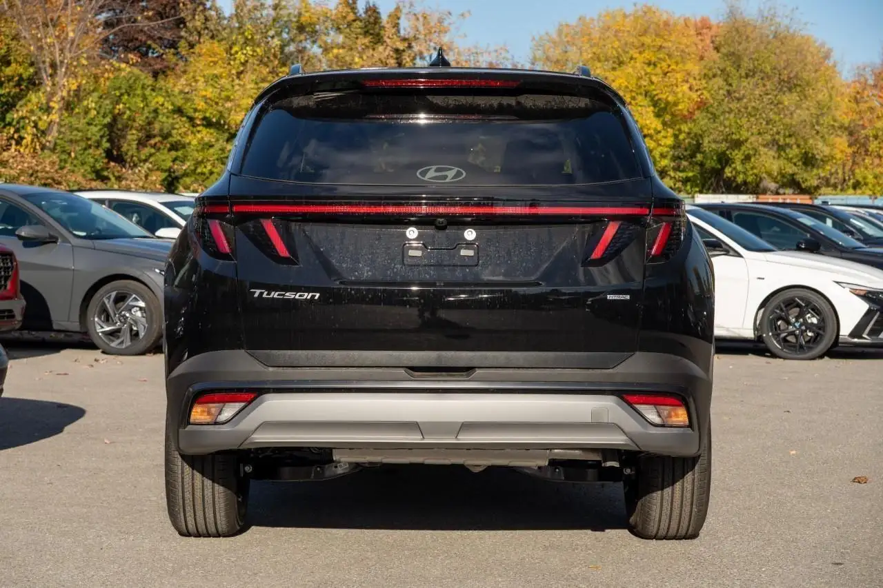 Hyundai TUCSON снимка Hyundai TUCSON