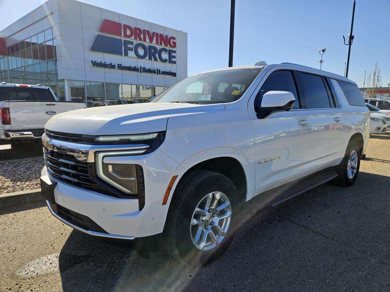 2025 Chevrolet Suburban 4WD 4dr LS, 5.3L V8 Gas, 9 Passenger, Power Seats,