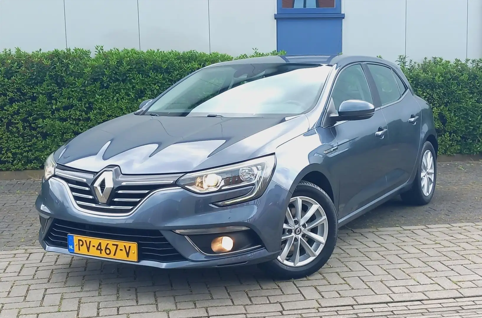 Renault Megane 1.2 TCE 97KW HB EDC Bose Blauw - 1
