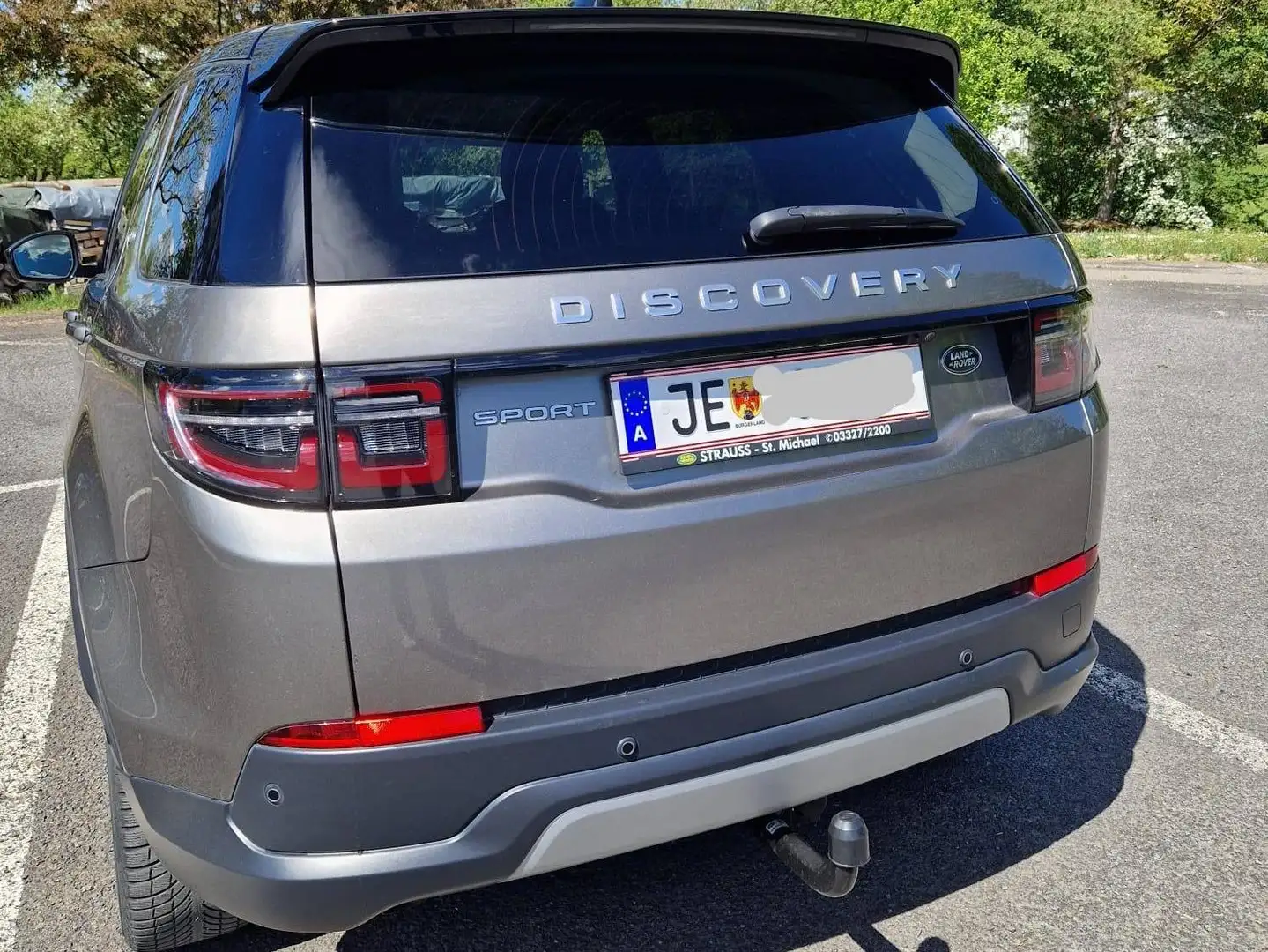 Land Rover Discovery Sport Discovery Sport D165 4WD Aut. Silber - 2