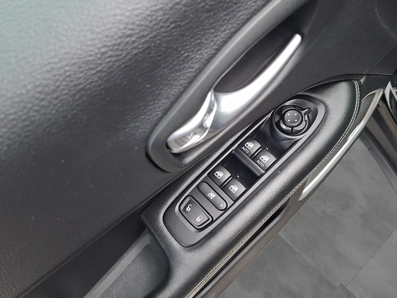 Jeep Compass 2.0 MultiJet Limited AWD*Soundsystem Beats*, миниатюра 10