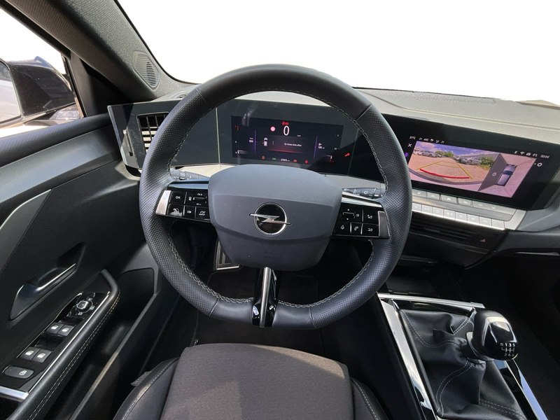 Opel Astra L 1.2 Turbo GS Line 360 Kamera Automatik — photo 13