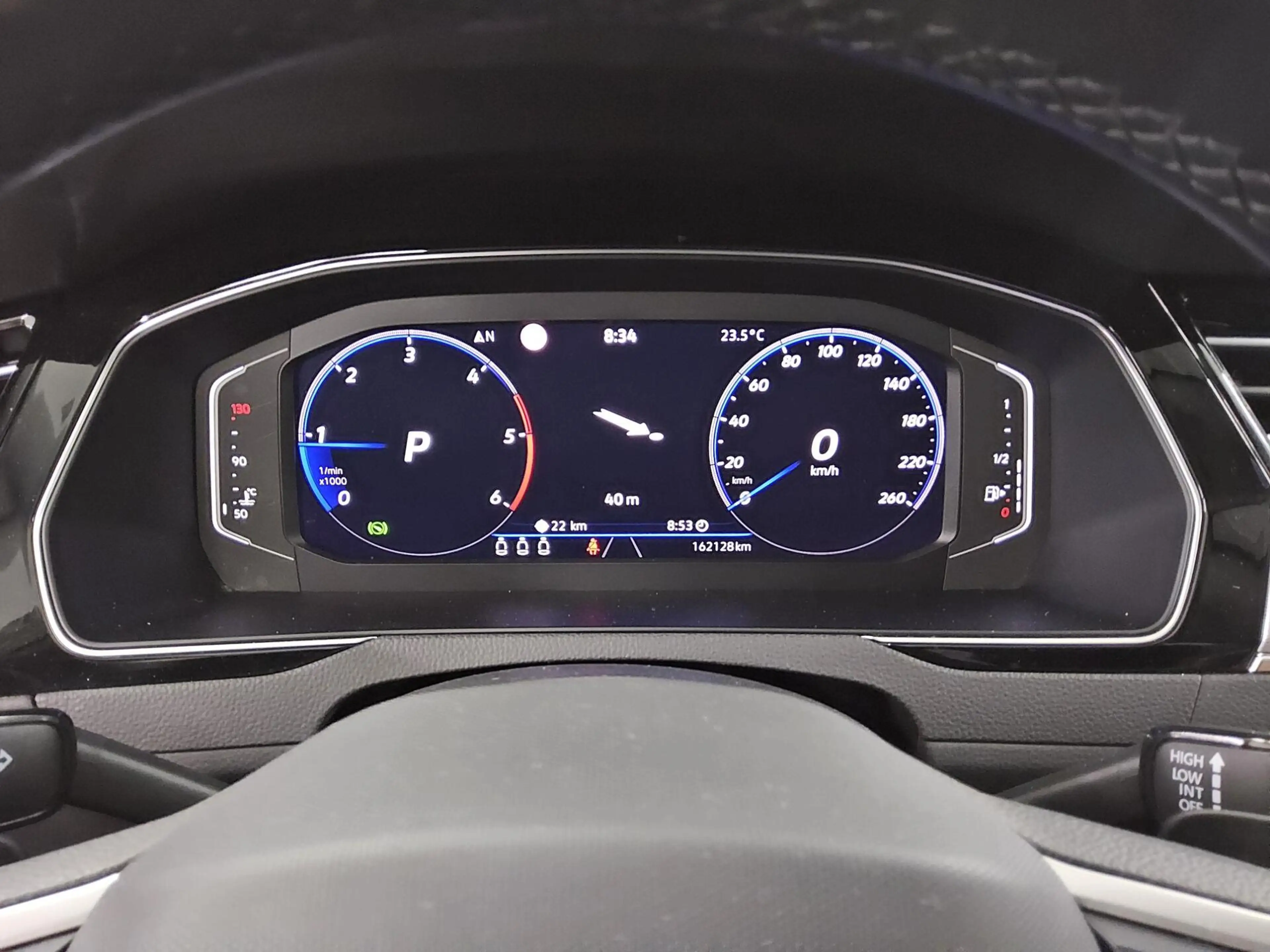 Volkswagen Passat Variant — photo 8