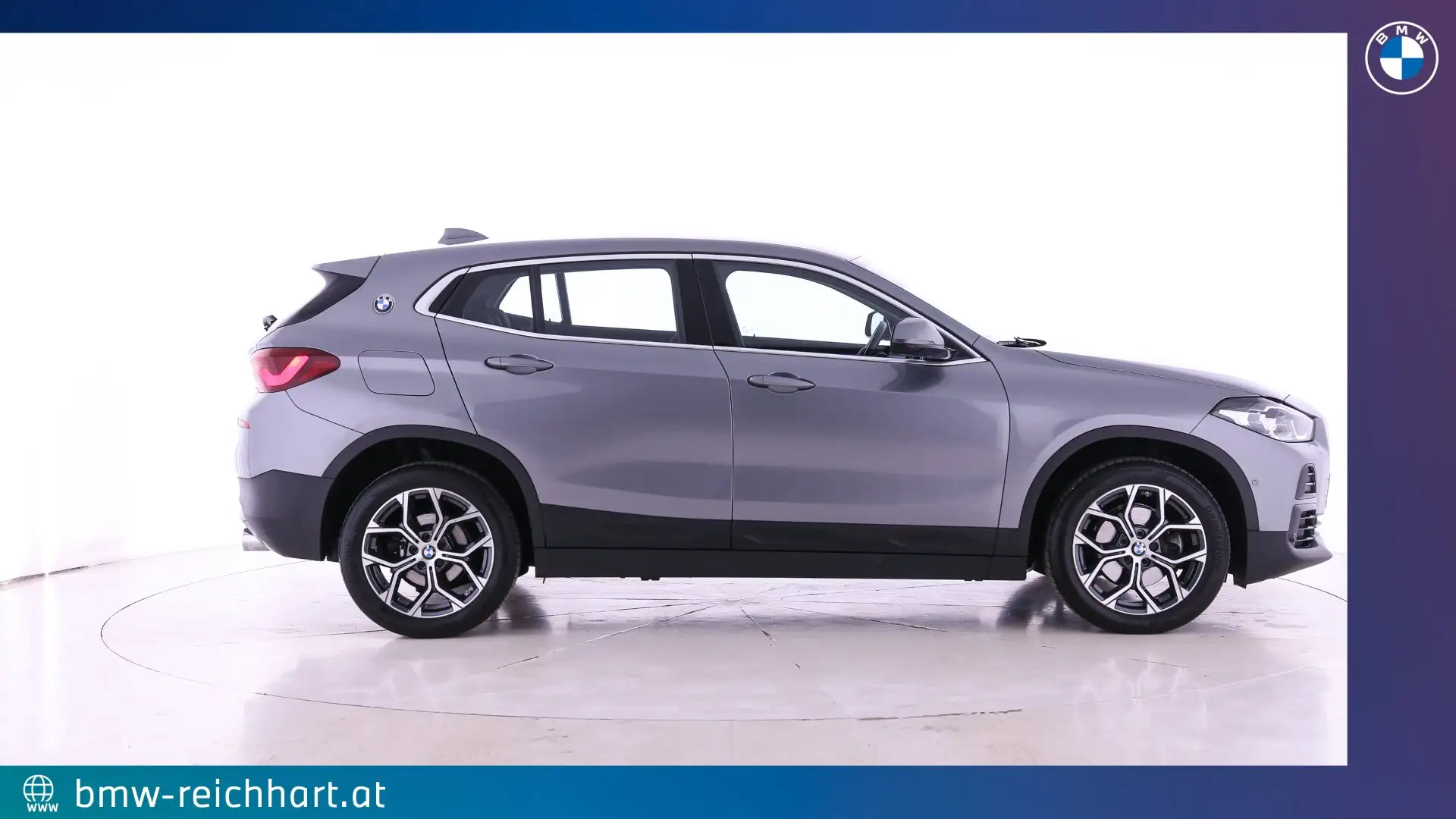 BMW X2 sDrive18d Grau - 2