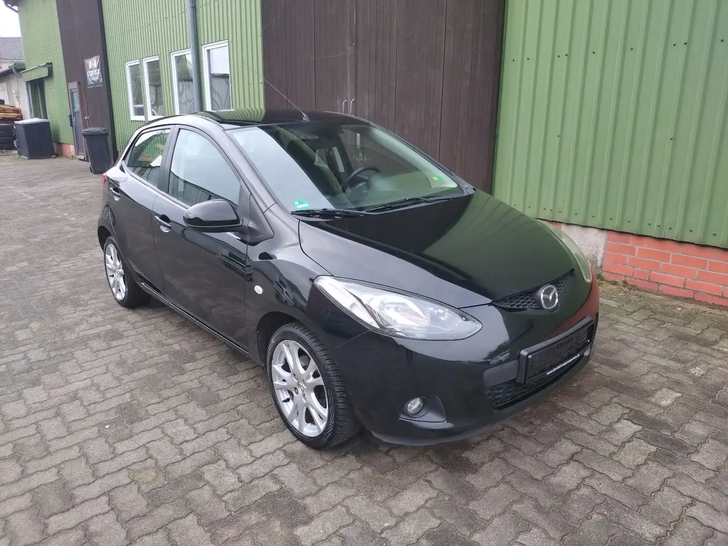 Mazda 2 1.5, 5 Türen, Tempomat, Klima, Service neu! Schwarz - 1