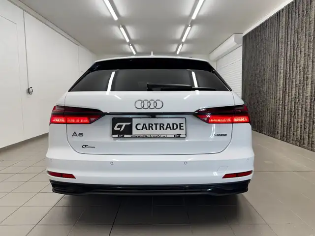 Audi A6 view 8