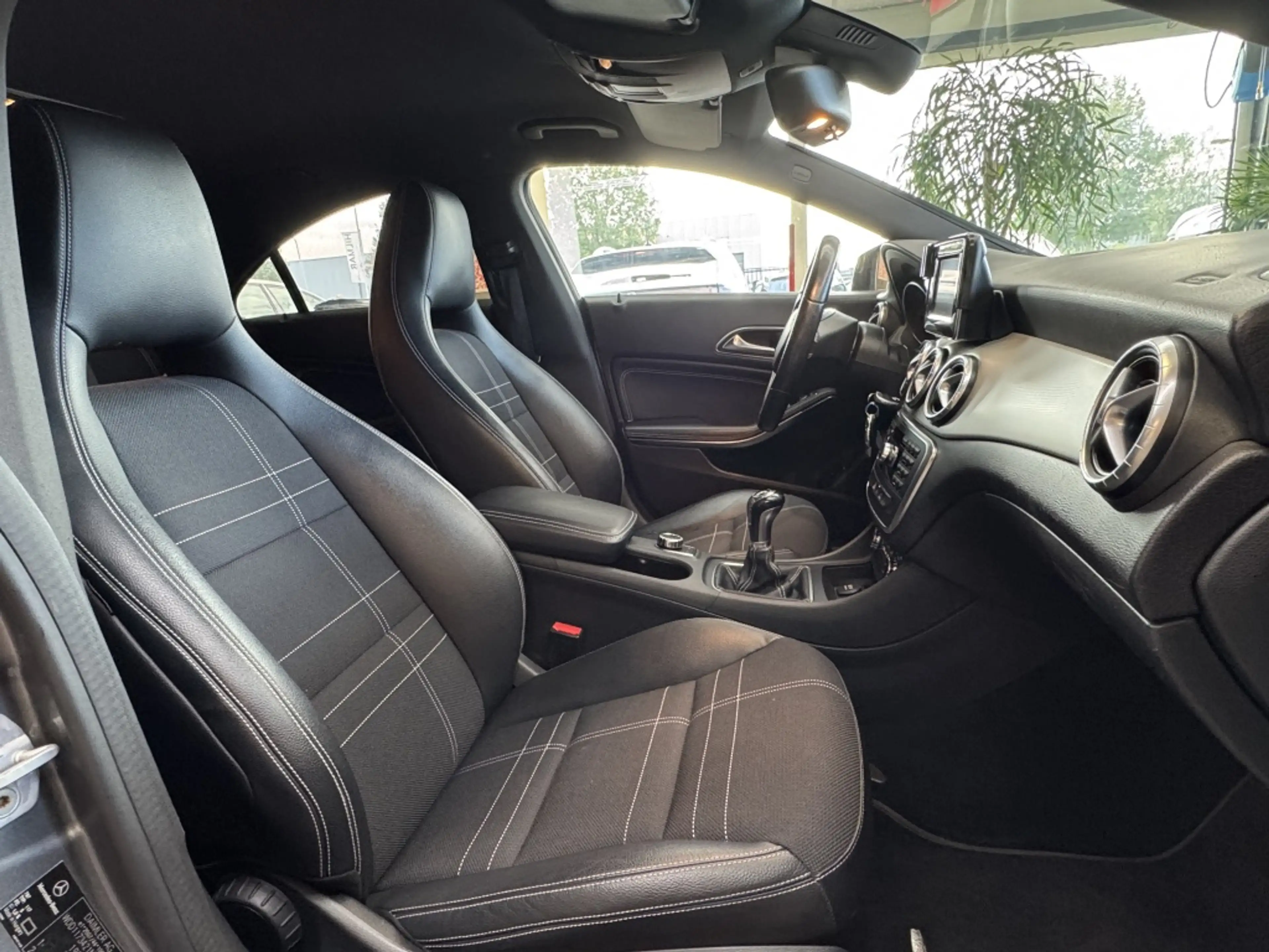 Mercedes-Benz CLA 180 CRUISE / PARKEERSENS. / AIRCO / NAP / — photo 15