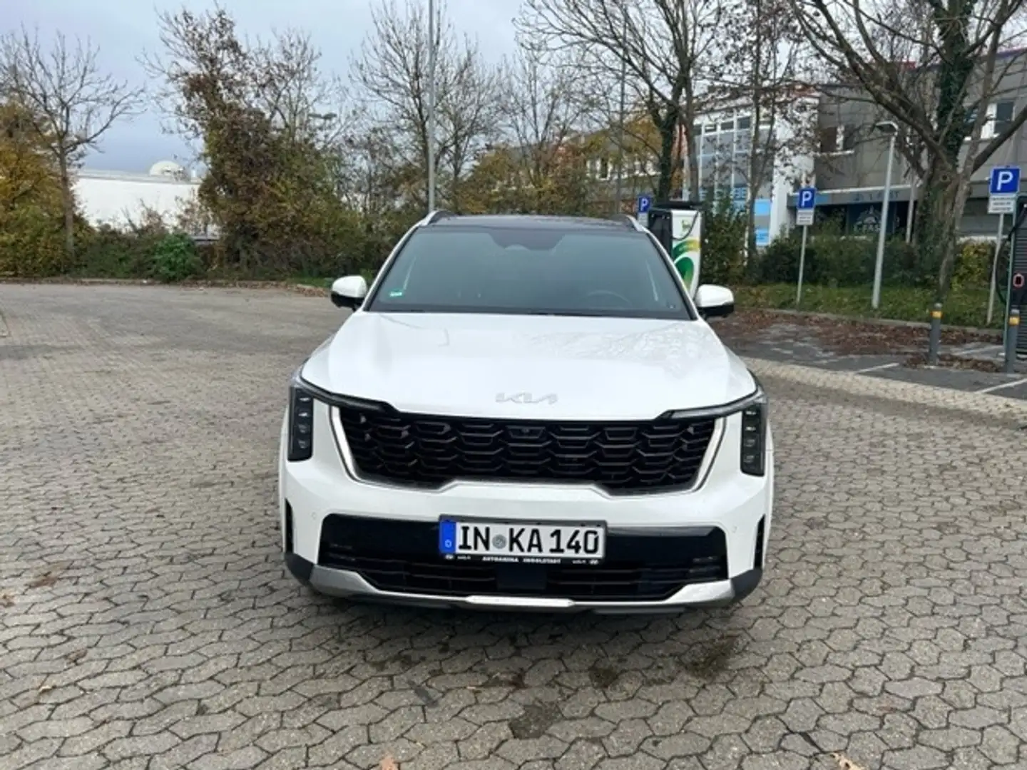 Kia Sorento 2.2 CRDi Platinum VOLLAUSSTATTUNG Biały - 2
