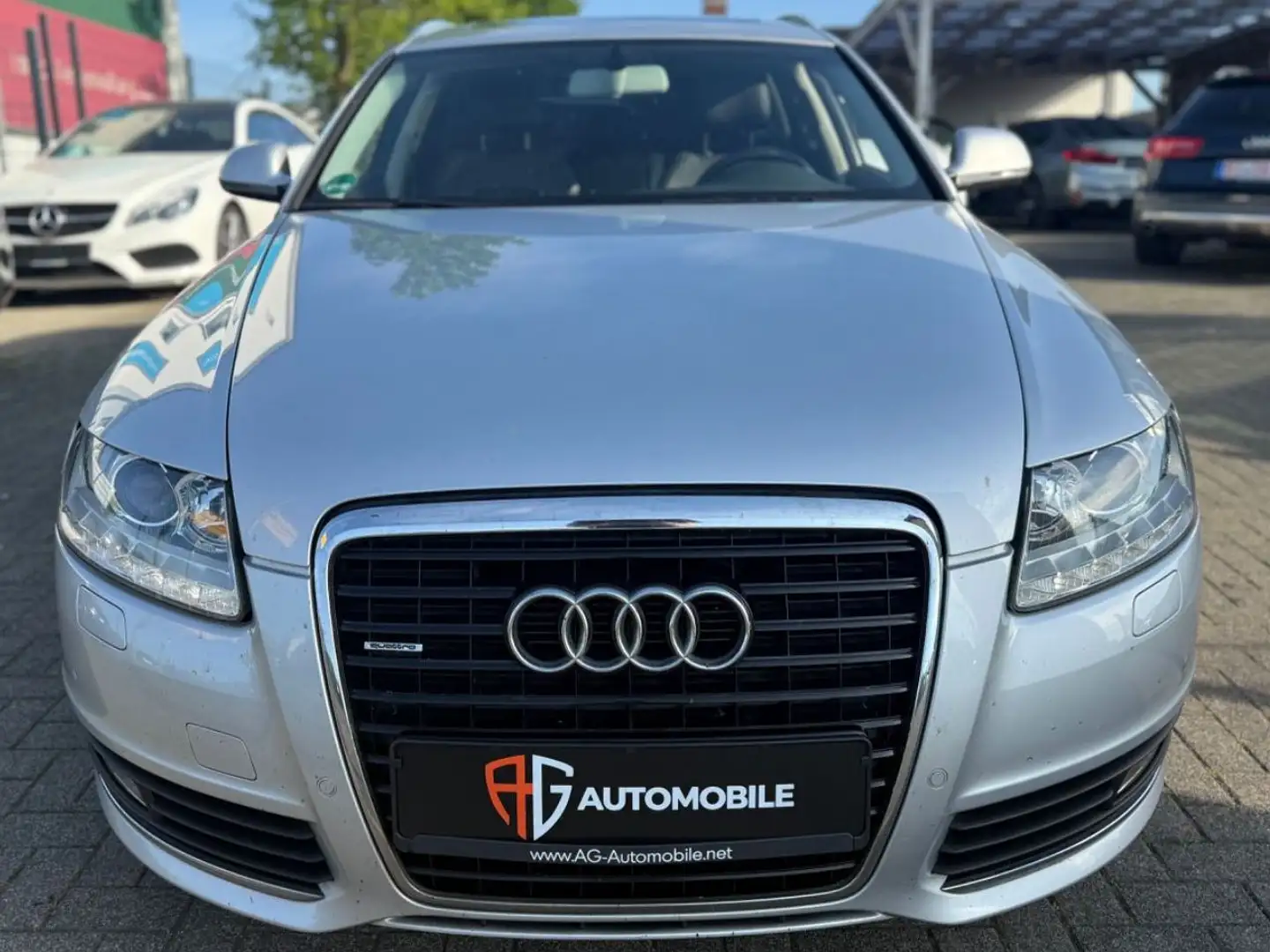 Audi A6 Avant 3.0 TDI quattro Silber - 2