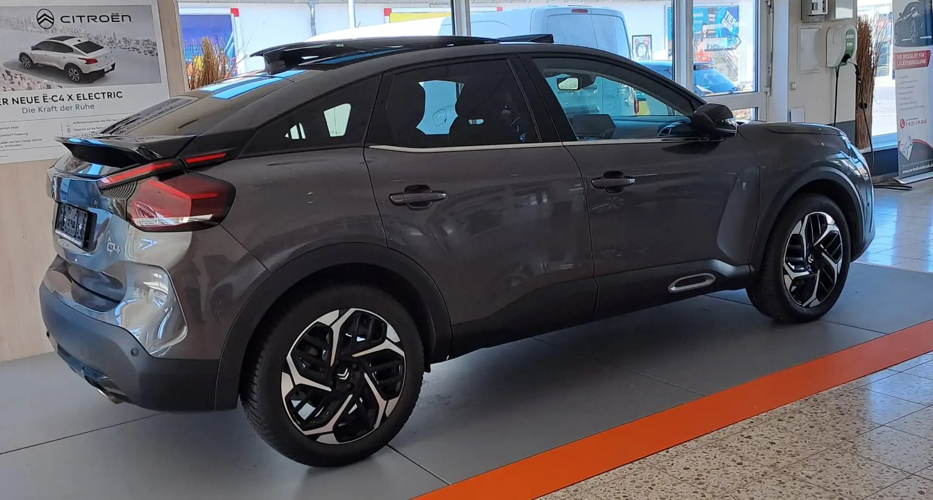 Citroen C4 Max Grau - 2